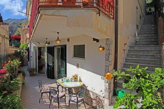 فيلا Casa Limoncello تاورمينا المظهر الخارجي الصورة